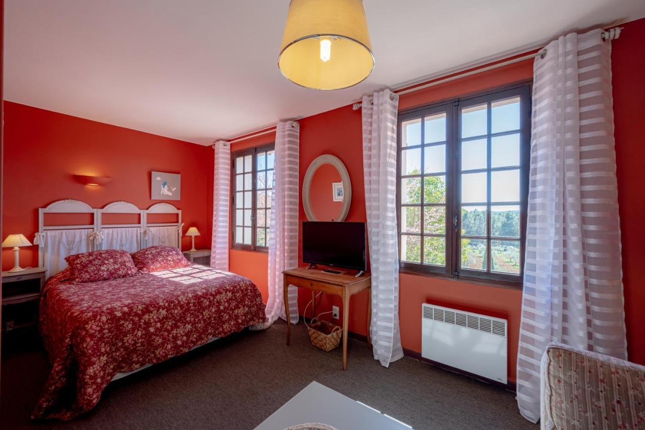 La Maison Du Rouge Gorge - Charmante Maison Climatisee Avec Piscine Pontevès Zewnętrze zdjęcie