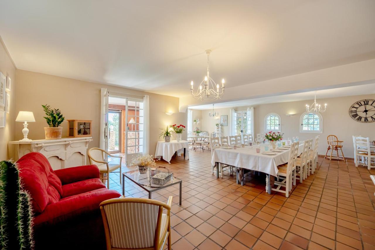 La Maison Du Rouge Gorge - Charmante Maison Climatisee Avec Piscine Pontevès Zewnętrze zdjęcie