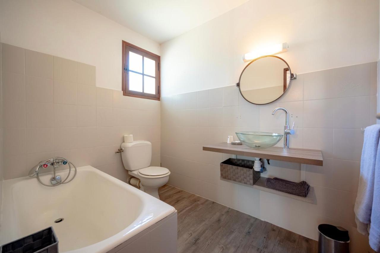 La Maison Du Rouge Gorge - Charmante Maison Climatisee Avec Piscine Pontevès Zewnętrze zdjęcie